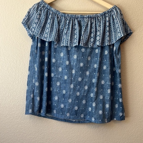 Tru Self Off the Shoulder Boho Blue & White Top sz Medium - Picture 8 of 11